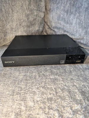 Sony BDP-S1700 Blu-ray Player! Untested! Parts Only! Untested! No Remote! - Image 1 of 4