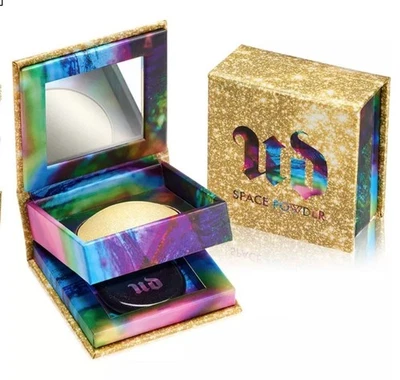 Pó espacial Urban Decay - Imagem 1 de 4