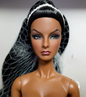 *NUDE* Ocean Drive Agnes 2019 Fashion Royalty NUDE Doll Only - Image 1 of 4