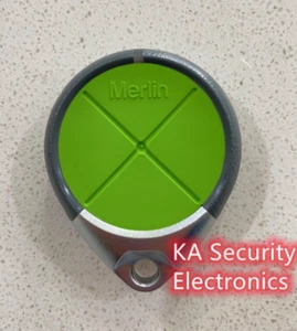 Merlin Genuin E970M Garage Door Remote Replace E945 E950 4 Button Security+ 2.0 - Picture 1 of 7