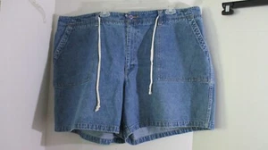 VENEZIA JEANS ~BLUE DENIM SHORTS ~ Women's 24 - Picture 1 of 4