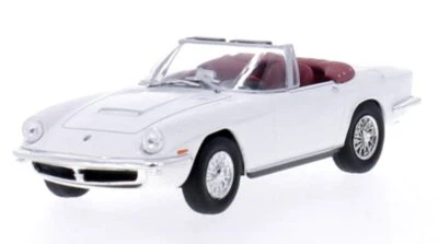 MASERATI Spyder - white - Whitebox 1:43 - Immagine 1 di 4