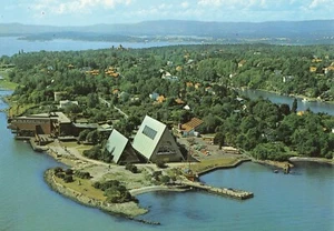 Oslo Norway Postcard - Picture 1 of 2