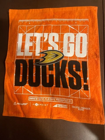 NHL HOCKEY ANAHIEM DUCKS ORANGE LETS GO DUCKS TOWEL 17" x 15", NEW Cover
