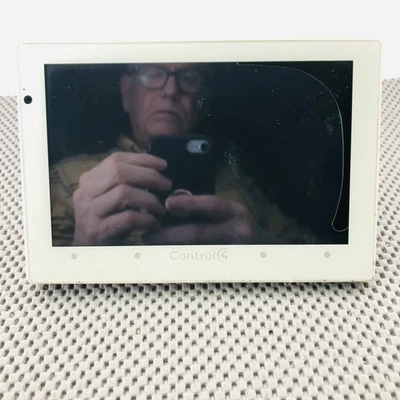 Control 4 C4-TW7C0-WH 7" In-Wall Touch Screen with Camera - White - Image 1 of 4