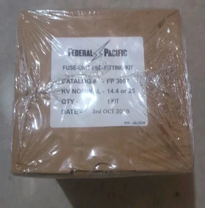 Federal Pacific Fuse-Unit End Fitting FP-3097  - Picture 1 of 3