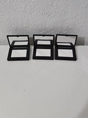 3X NARS Light Reflecting Setting Powder Pressed Translucent Crystal-0.10 OZ Mini - Image 1 of 4