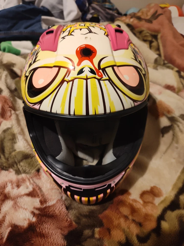 Casco Icon (XXL Mujer) "Rocket's Dead Glare" (Color: Rosa/Amarillo) SIN VISERA Foto 1 de 4