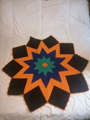 Crochet laine , dessus de lit, centre de table  120 cm orange, bleu vintage - Photo 1/4