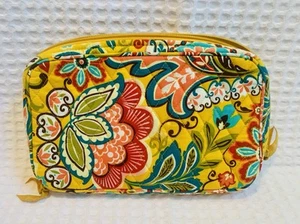 Vera Bradley Provençal Yellow Travel Waterproof Cosmetic Bag NWOT Retired - Picture 1 of 8