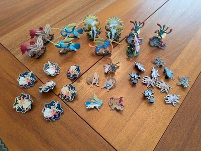 Pokemon Lot Of 22 Pins And 10 Figures Umbreon Arceus Mewtwo New From Box - Image 1 of 4