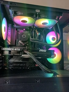 BRAND NEW High End Gaming PC RTX 5070 Ryzen 7 9700x 32GB DDR5 2TB SSD - Picture 1 of 18
