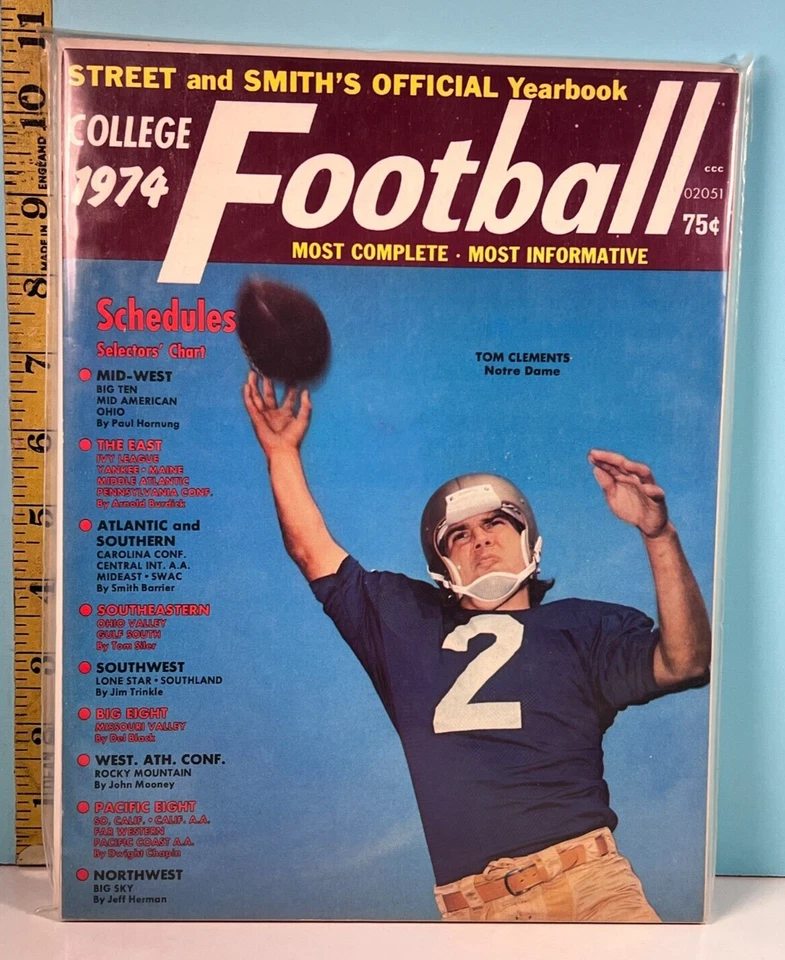 Anuario de fútbol americano universitario Street & Smiths 1974 Tom Clements cubierta ¡Alta calidad!🔥 Foto 1 de 1