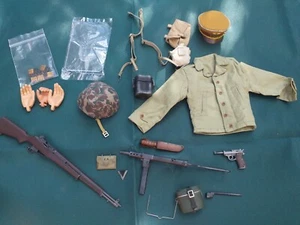 Lot Accessoires et Armes Figurines 1/6 WWII DID Dragon - Bild 1 von 6