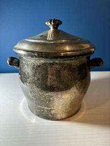 Silverplate Ice Bucket With Glass Liner And Top WM Rogers # 27 - Picture 1 of 5