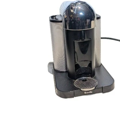 Máquina de café expresso Nespresso Vertuo preto cromado 5 xícaras tamanhos de cápsula 3  - Imagem 1 de 4