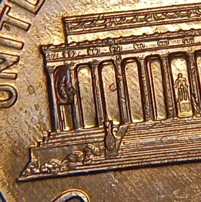 2008-P Lincoln Memorial Cent, Large Beehive Die-Chip, Cud-Like Error  - Image 1 of 4
