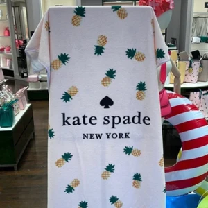 Brand New Kate Spade Beach Towel Peach Color Pineapple Print - Picture 1 of 4