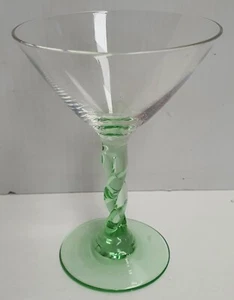 Vintage Green Glass Cocktail Glass 11cm Tall 8cm Wide Fine Twist Stem and Base - Picture 1 of 7