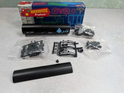 Roundhouse 3250 HO Scale 50' Tank Car ADM UELX #78608 KIT READ - Image 1 of 4