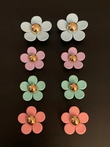Lot Of 8 Colorful Flowers Floral Themed Shoe Charms Decoration For Crocs  - Picture 1 of 2