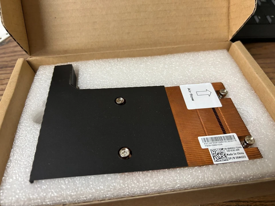 DELL POWEREDGE C5000 C5220 TRINEO ANCHO ÚNICO - DISIPADOR DE CALOR DE COBRE ATORNILLADO RMGD3 Foto 1 de 1