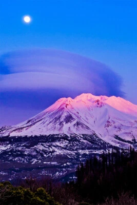 Under The Round Cloud Mt. Arte de pared de paisaje Shasta decoración del hogar - PÓSTER 20x30 Foto 1 de 3