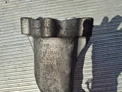 Mercedes-benz C220 2011-2014 engine mount A651 223 35 04 - Image 1 of 4