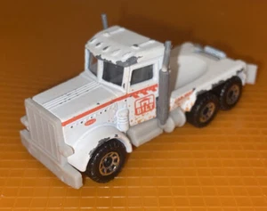 Vintage Matchbox 1981 Peterbilt Cement Truck Rare Original Old Car Tractor FreeS - Picture 1 of 7