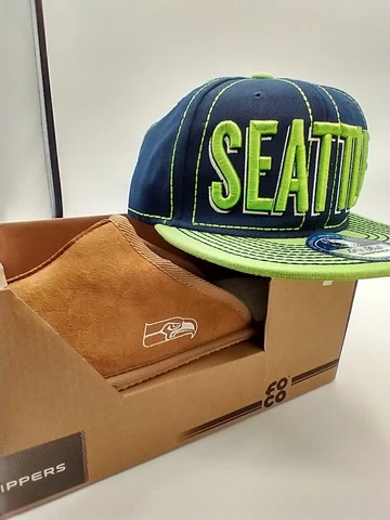 NFL Football Seattle Seahawks Warm Winter Moccasin Slippers & Snapback Ball Cap Cover