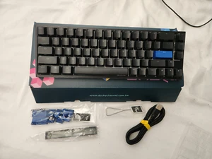 Teclado mecánico Ducky One 2 SF RGB LED 65% doble disparo PBT - Cherry MX plateado - Imagen 1 de 2