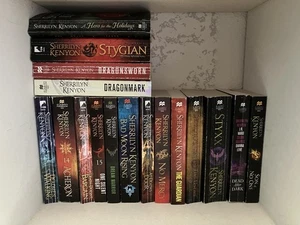 Lot of 52 Dark Hunter Series by Sherrilyn Kenyon Including Chronicles Of Nick - Picture 1 of 6