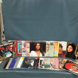 25 Vintage 12" LPs Women of Pop Cher Tammy Wynette Judy Garland Carly & More - Picture 1 of 10