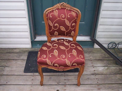 Итальянский резной стул из орехового дерева с бордовым принтом дамасский (SC82) - Изображение 1 из 4