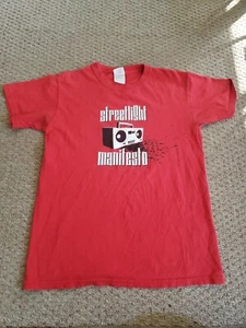 Vtg STREETLIGHT MANIFESTO Red Worn In Tee Shirt Sz Small Ska Early 2000s rare - Picture 1 of 5