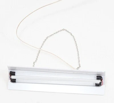 Dollhouse Miniatures 1:12 Scale Shop Light 9 Volts or 12 Volts DC Only #CRS650 - Изображение 1 из 2