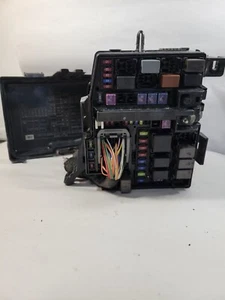 2011-13 KIA OPTIMA FUSEBOX RELAY MODULE 91950-2T730 - Picture 1 of 6