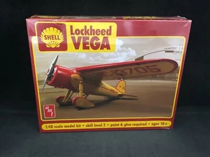 AMT Lockheed Vega High-Wing Monoplane 1:48 Scale Plastic Model Kit 950 NIB - Picture 1 of 6