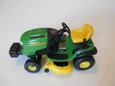 Vintage 2004 Ertl 1:16 Scale John Deere L110 Lawn & Garden Tractor, #15531, Used - Image 1 of 4