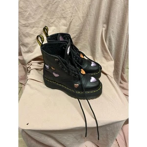 Dr. Martens - Größe: 7 - Sinclair Hearts Plateau Stiefel - LIMITED EDITION! - NEU! - Bild 1 von 5