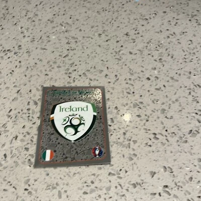 EURO 2016 UEFA PANINI FRANCE Badges-Shiny Republic Of Ireland - Image 1 of 2