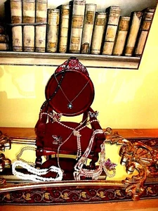 NICE Handmade French Royal Baroque Red Chair Display Jewelry Pearls Doll Baby - Picture 1 of 12