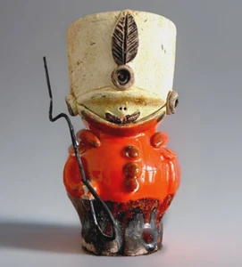 RARE 1960's ~ GLI ETRUSCHI Ivo De Santis Italian Pottery Royal Guard Soldier MCM - Picture 1 of 24
