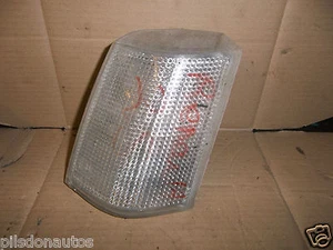 INDICADOR DELANTERO LADO PASAJERO CERCANO RENAULT 25 TRANSPARENTE - Imagen 1 de 1