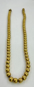 VINTAGE GOLD GEFÜLLTE PERLENKETTE - 14 1/2" - 5,8 MM PERLEN (V606)  - Bild 1 von 4