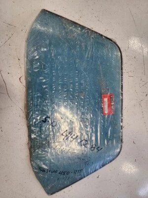 NOS Snostuff Windshield for Ski-Doo 450-415 C1D - Image 1 of 2