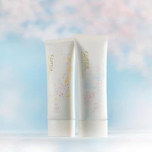 Excel Protective UV Essence lb Sunscreen 60g With 2 Types SPS50/PA++++ - Picture 1 of 9