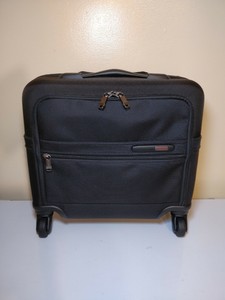 tumi rolling briefcase