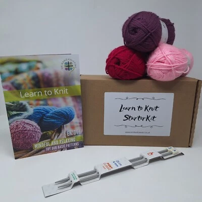 Learn To Knit Starter Kit with UKHKA Knitting Booklet, Yarn & Needles