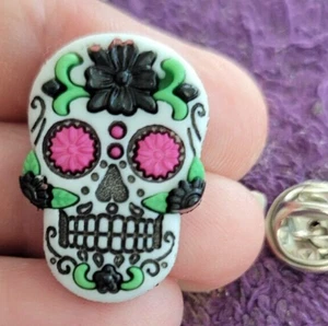 ^Sugar Skull Day of the Dead Black & Pink Tie Tack Lapel Pin - Very Unique! - Picture 1 of 4